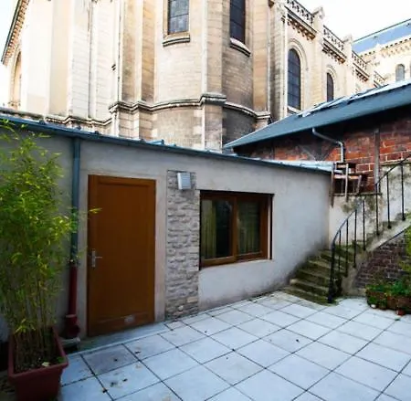 Appartement Charming 20 Paris